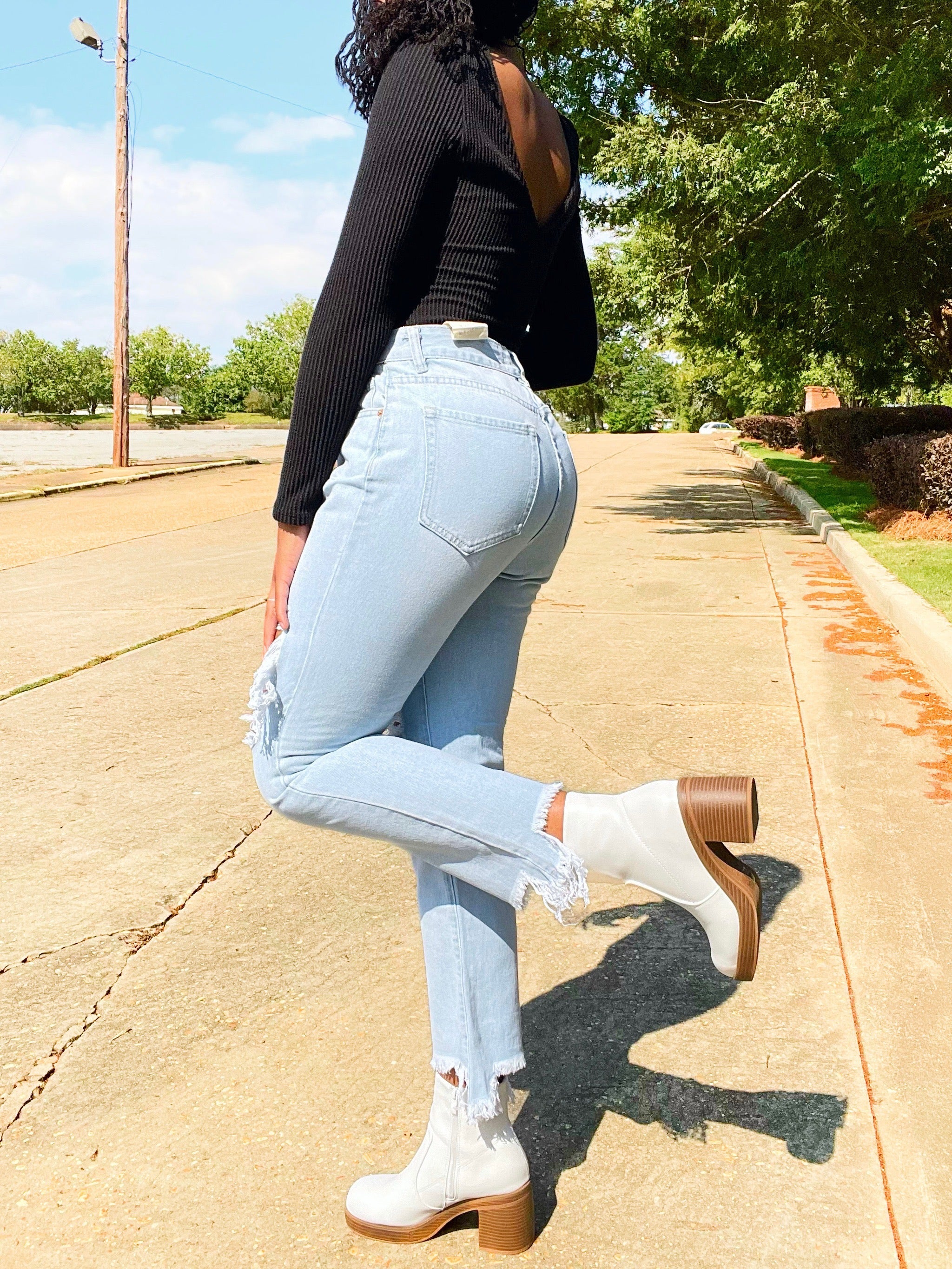 Stop And Stare Frayed Jeans