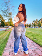 Load image into Gallery viewer, Gabby 90&#39;s Jeans
